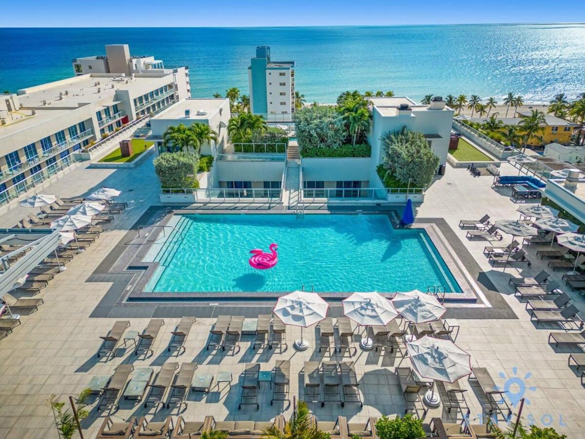 Lx Oasis Beachfront-Rt Infinity Pool Голливуд Экстерьер фото