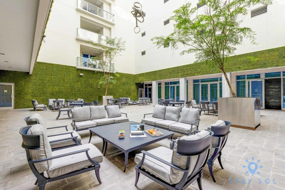 Lx Oasis Beachfront-Rt Infinity Pool Голливуд Экстерьер фото