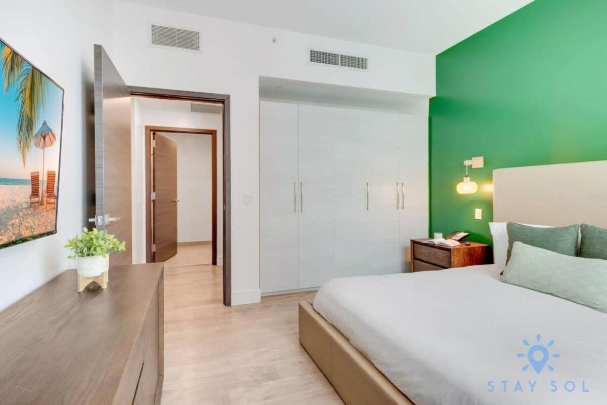 Lx Oasis Beachfront-Rt Infinity Pool Голливуд Экстерьер фото